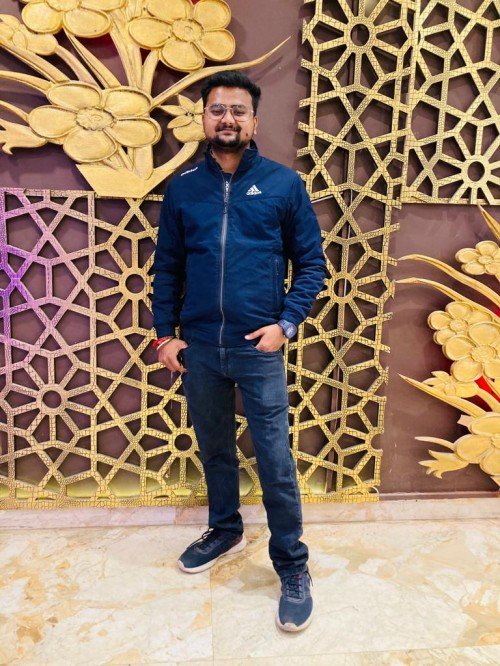 Abhishek Kesarwani Economics,Accounts,Commerce home tutor in Prayagraj.